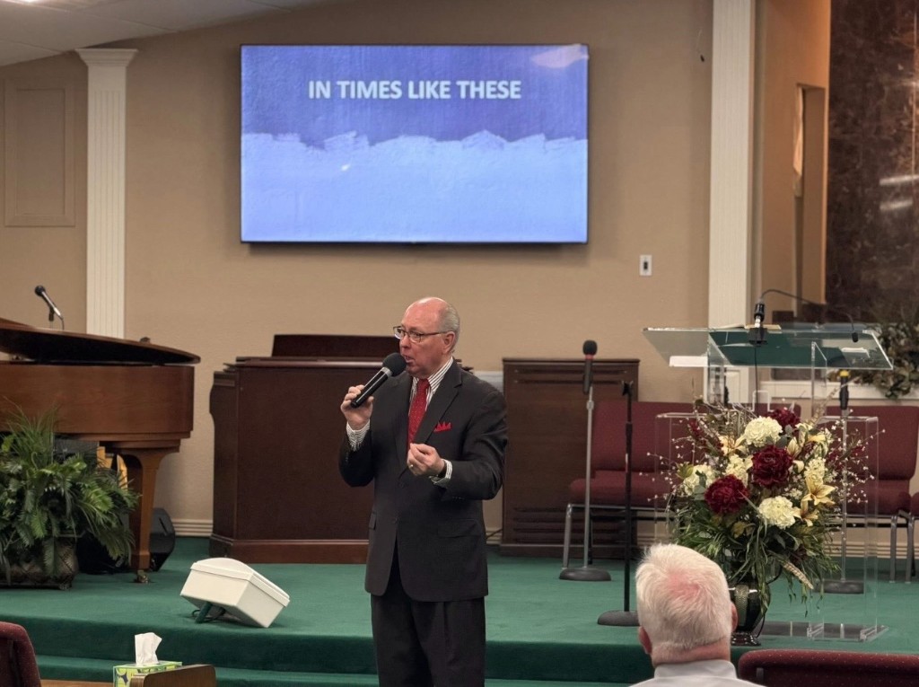 Pastor Don Russell teaching during a worship service